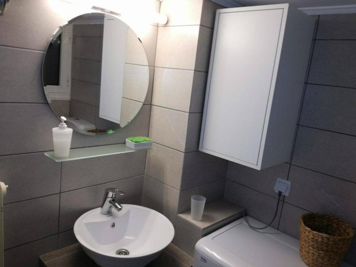 Biophylic - 3Bdr Apartment Athena Bagian luar foto
